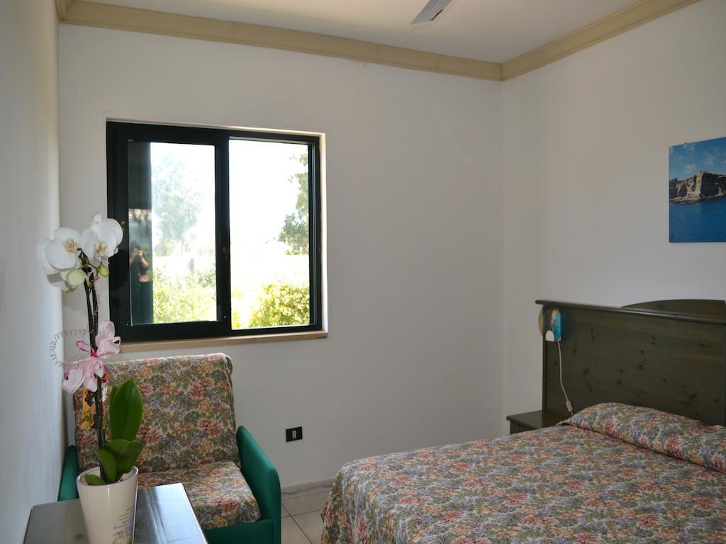 Resort La Brunese Торе дел'Орсо Стая снимка
